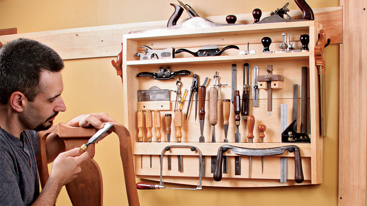 The Right Tools to Begin Woodworking: A DIY Enthusiast's Guide